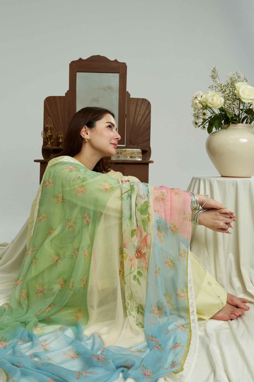 Embroidered Dhanak 3-Piece Suit with Embroidered Shawl D-113 - product photo 2