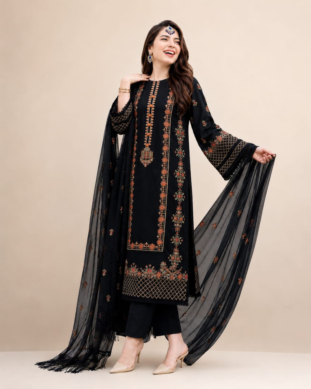 Embroidered Dhanak 3-Piece Suit with Embroidered Shawl D-072 - product photo 2