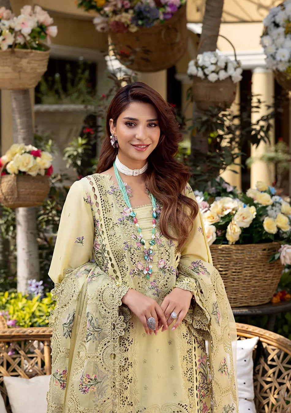 Embroidered Dhanak 3-Piece Suit with Embroidered Shawl D-074 - product photo 2