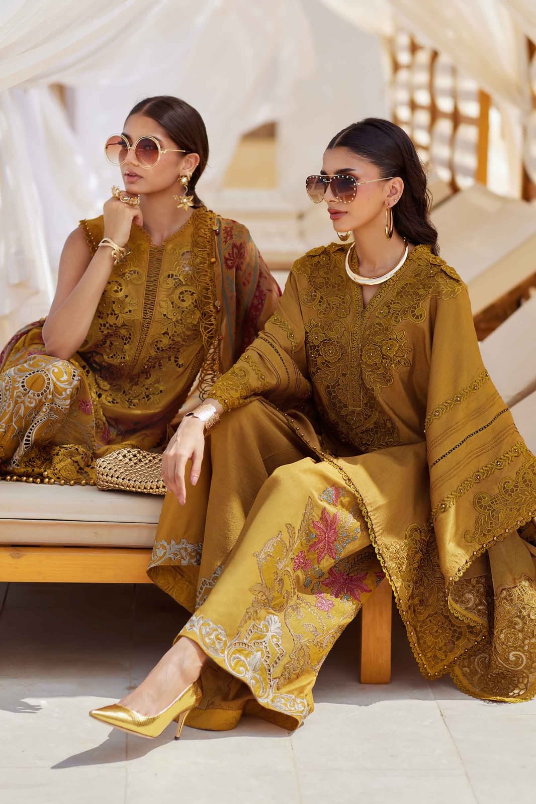 Embroidered Dhanak 3-Piece Suit with Embroidered Shawl D-107 - product photo 4