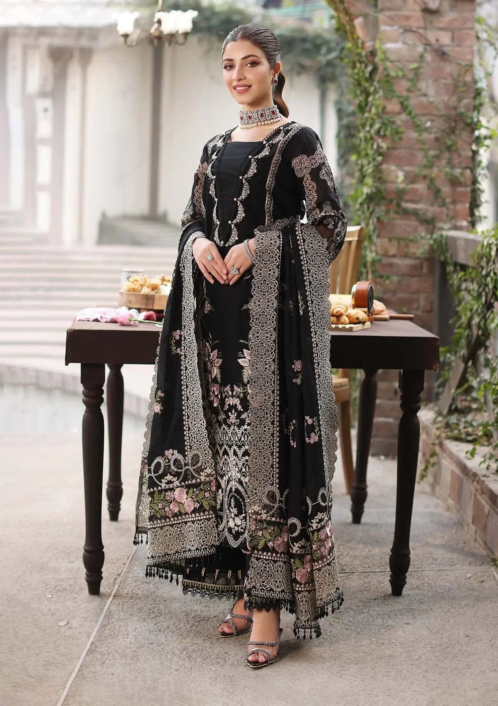 Embroidered Dhanak 3-Piece with Chiffon Dupatta BL-031 - product photo 1