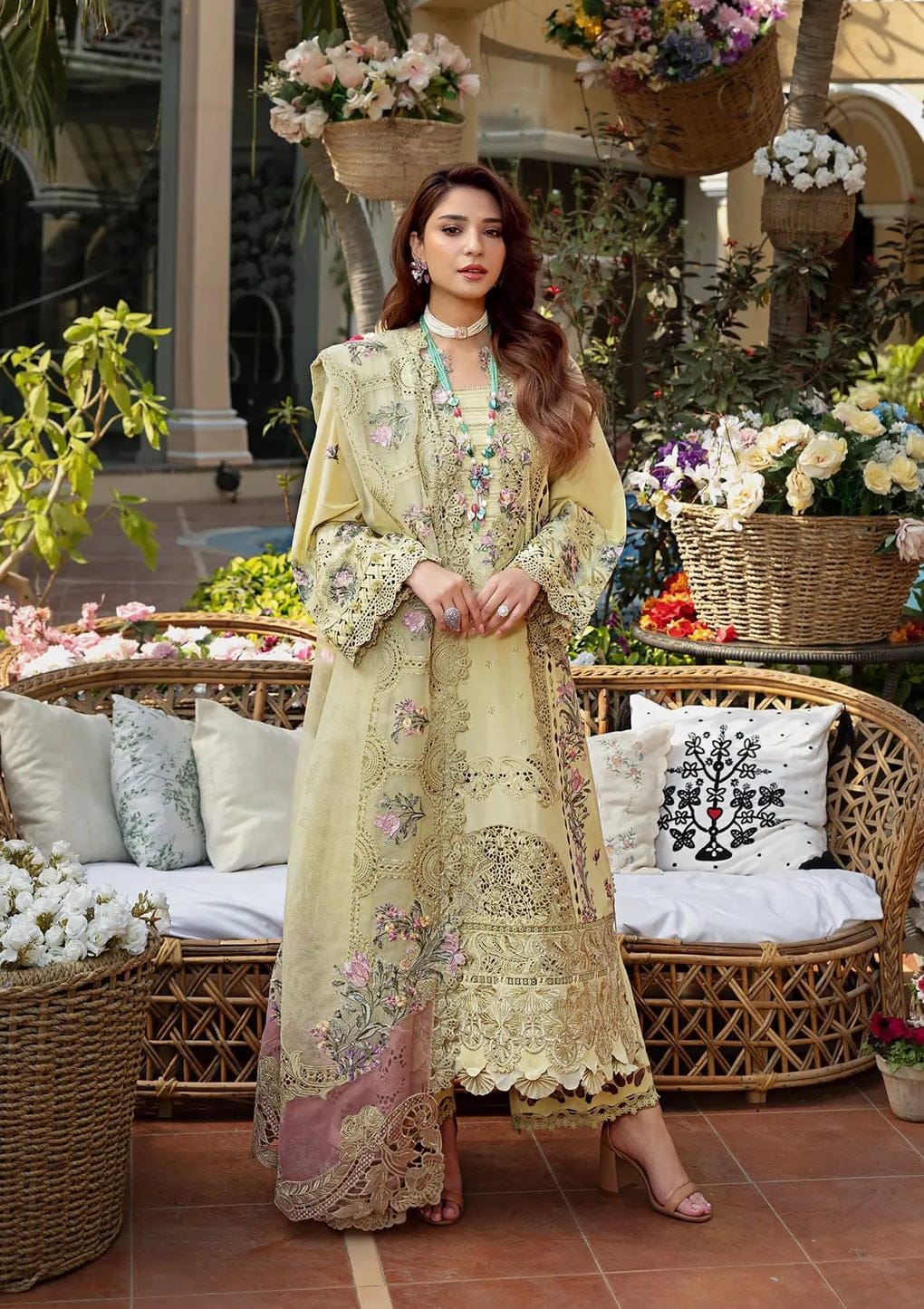 Embroidered Dhanak 3-Piece with Embroidered Dupatta BL-093 - product photo 3