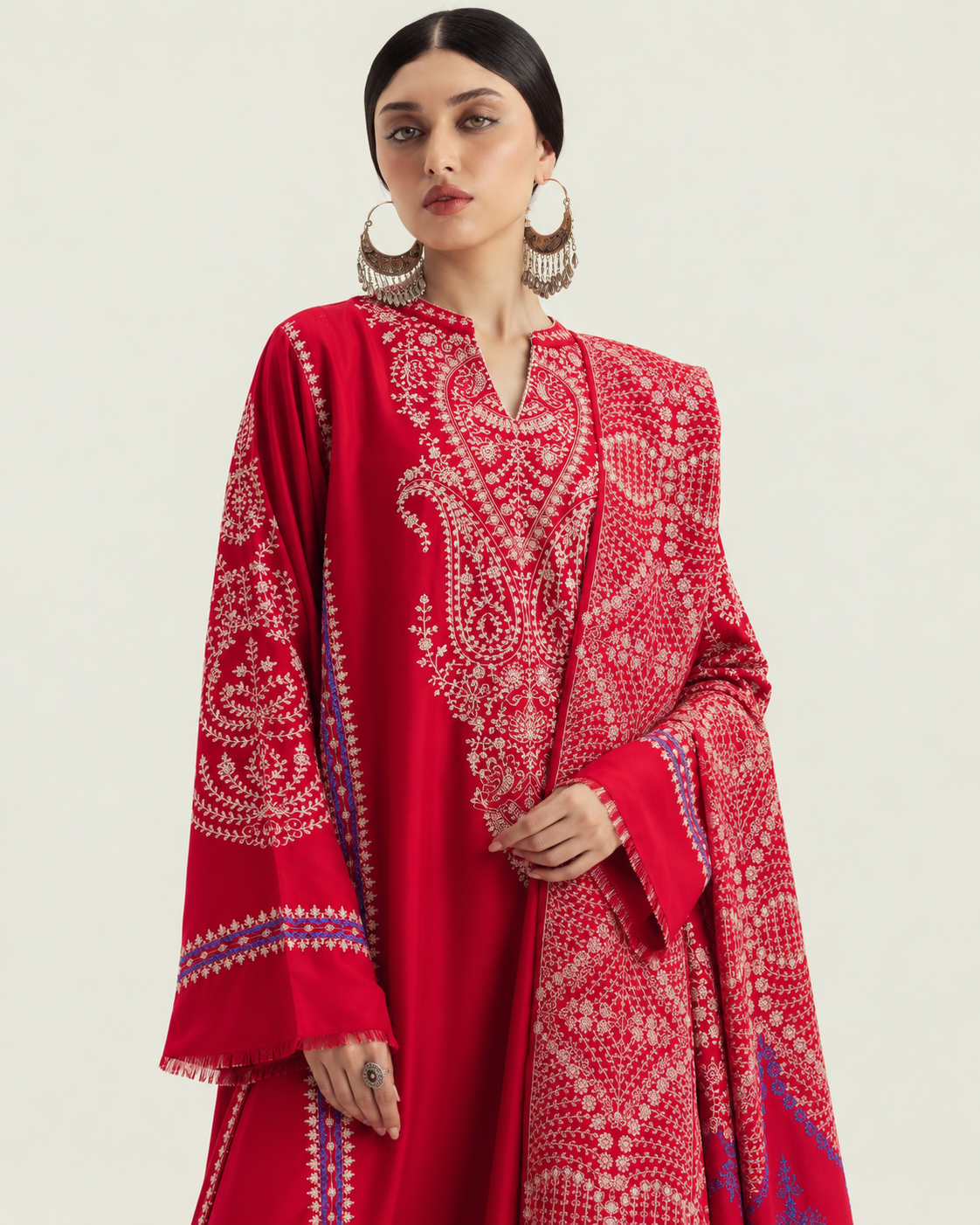 Red embroidered Dhanak winter three-piece suit AL-850, image 5