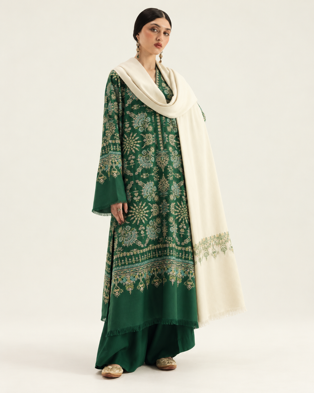 Emerald Green embroidered Dhanak winter three-piece suit AL-856, image 2
