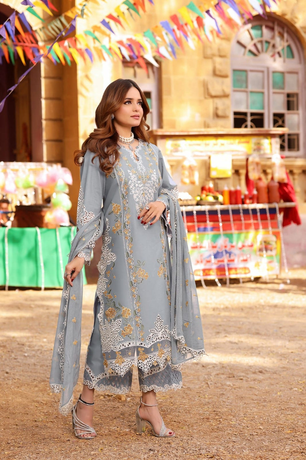 Embroidered Dhanak 3-Piece Suit with Embroidered Shawl D-071 - product photo 1